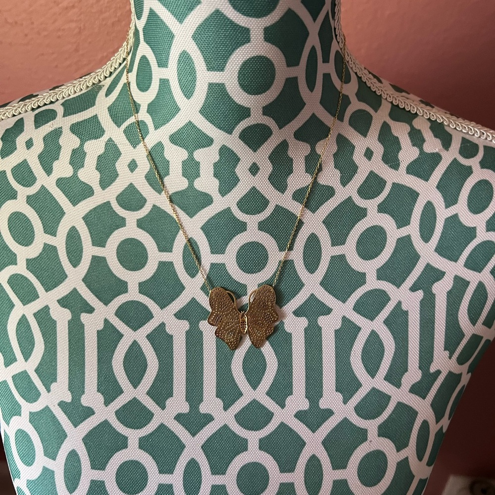 Butterfly Necklace with Boho Beaded earrings - Picture 4 of 10
